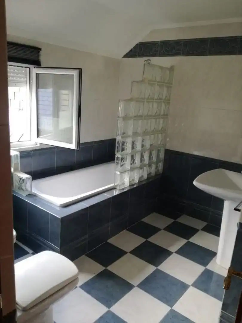 Ático de alquiler en Calle Victoriano Cremer, 8, San Mamés - La Palomera