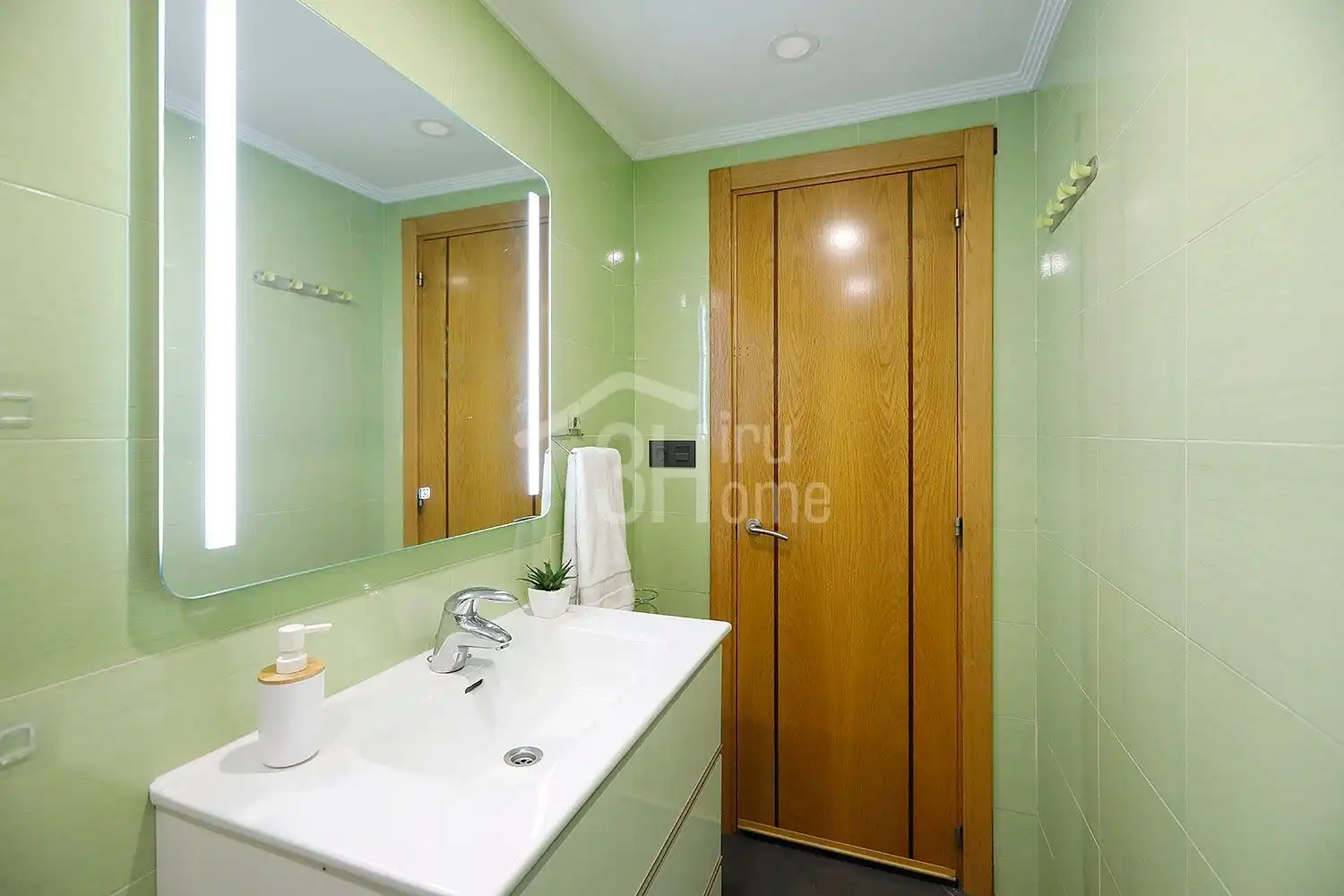 Bathroom of Flat for sale in Irun   with Heating