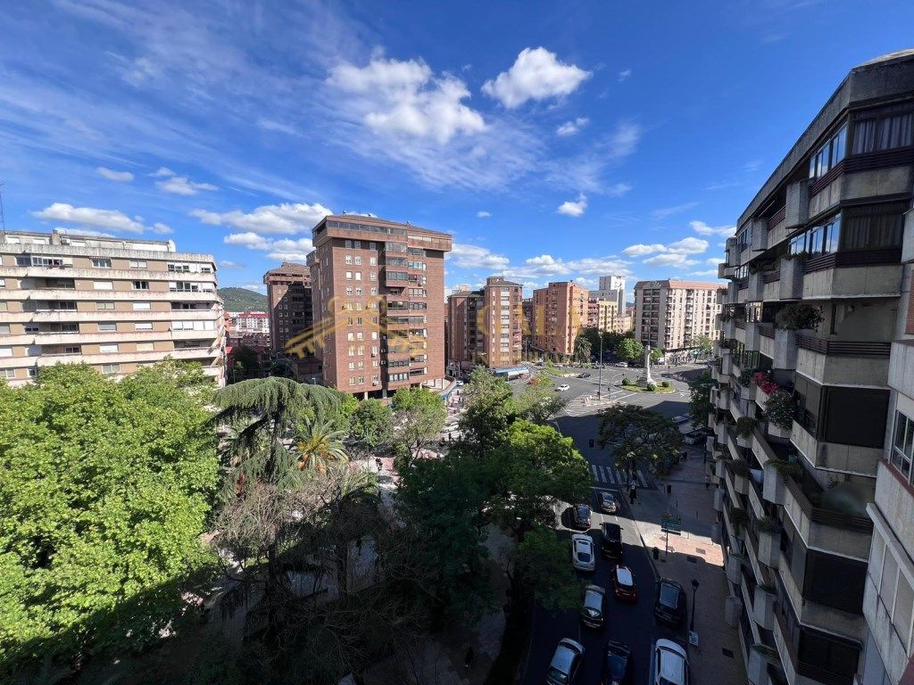 Vista exterior de Pis en venda en Cáceres Capital amb Calefacció i Terrassa