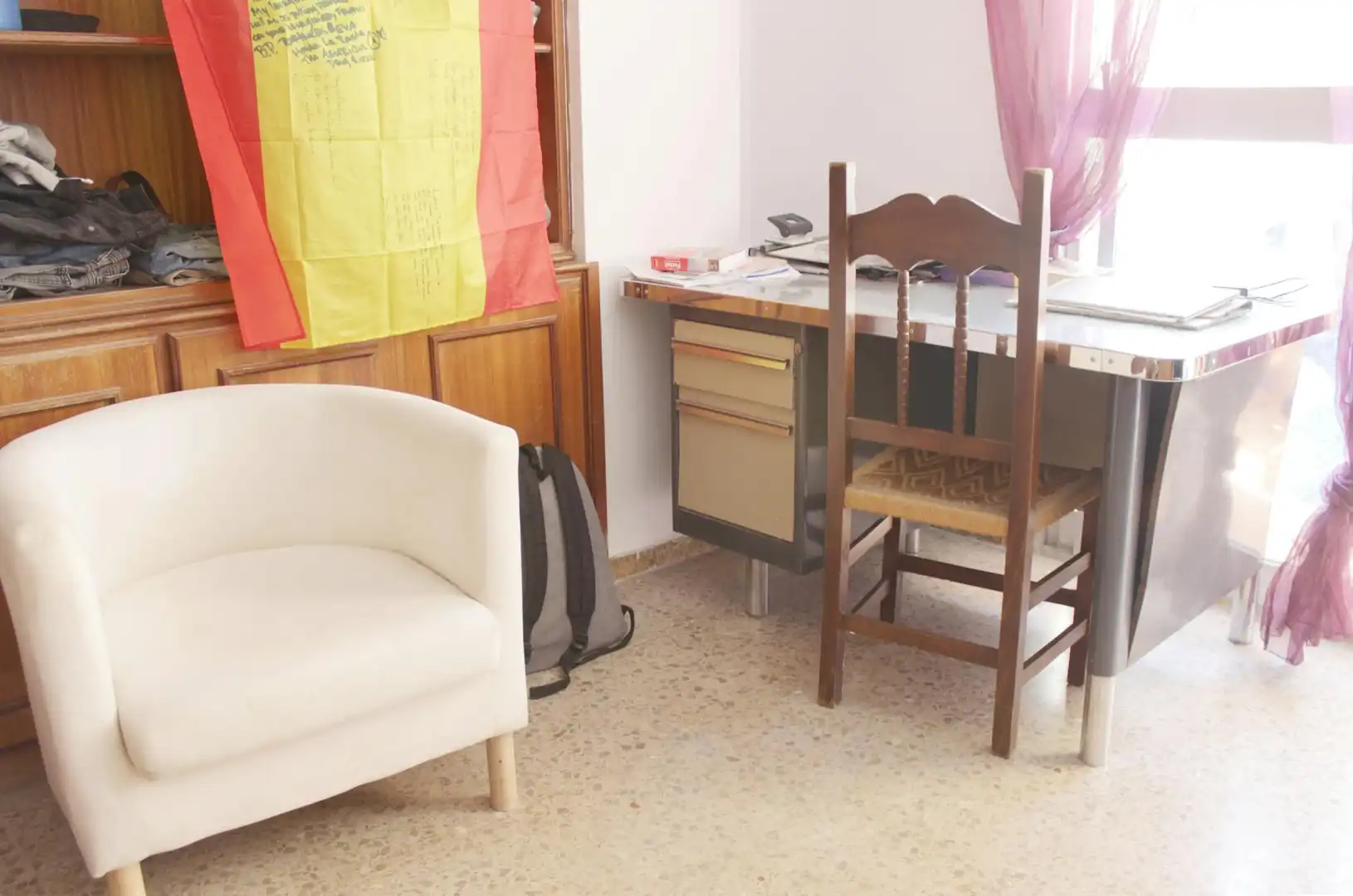 Sala de estar de Piso para compartir en Sevilla con Amueblado, Lavadora y Internet
