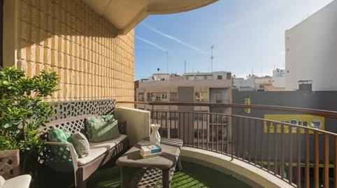 Photo 2 of Flat for sale in Calle Reina Victoria, 30, Pont Nou - Corazón de Jesús, Alicante