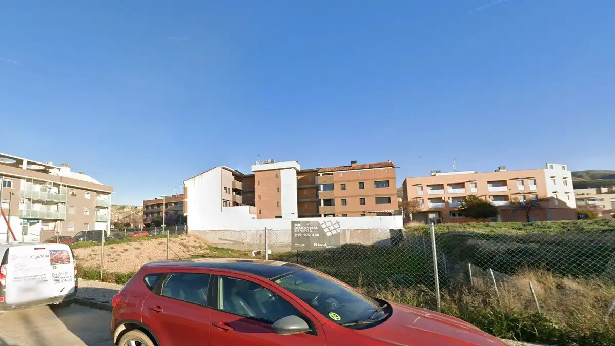 Grundstücke und Bauplätze zum Verkauf in UE R-15 PGOU CADRETE, imagen 2