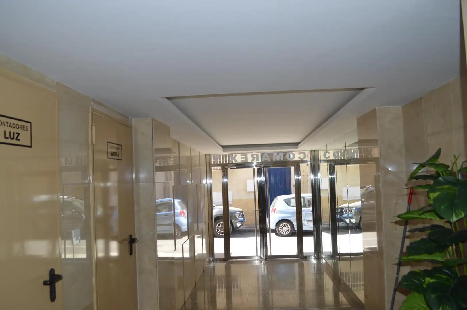 Flat for rent in Granada  with Air Conditioner, Furnished and Balcony