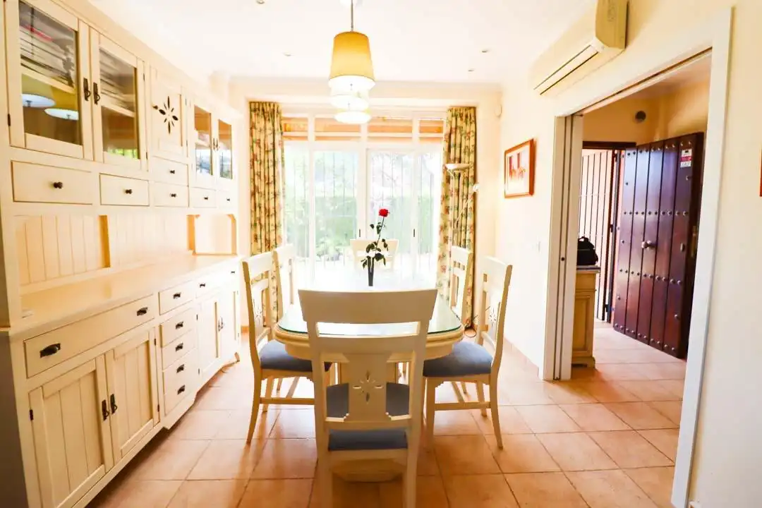 Houses for sale in La Barrosa