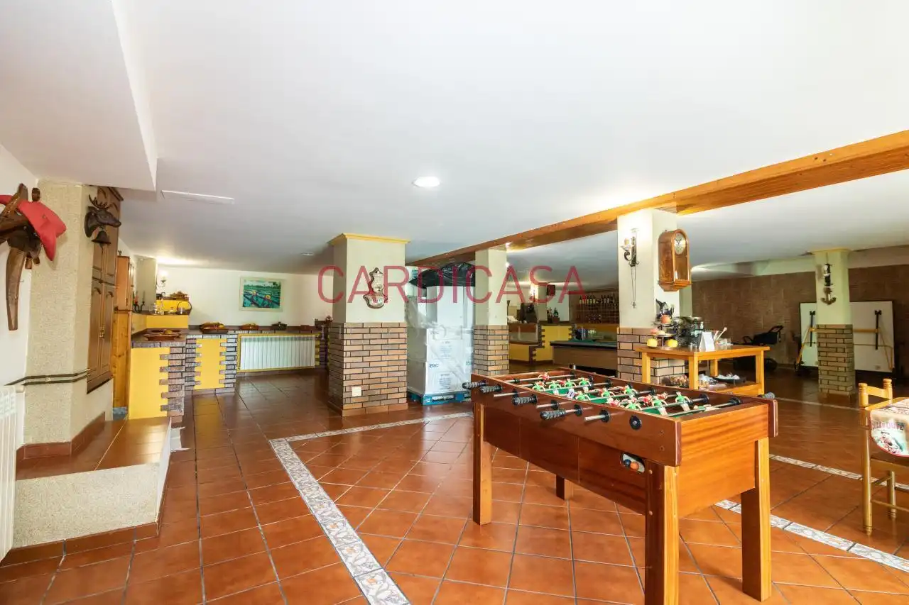 Casa o chalet en venta en Vigo  con Calefacción, Jardín privado y Parquet