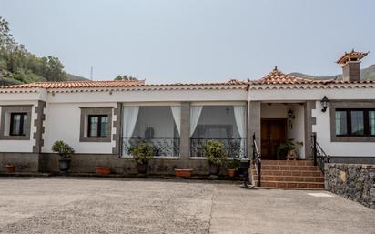 Exterior view of House or chalet for sale in Vega de San Mateo  with Air Conditioner, Terrace and Swimming Pool