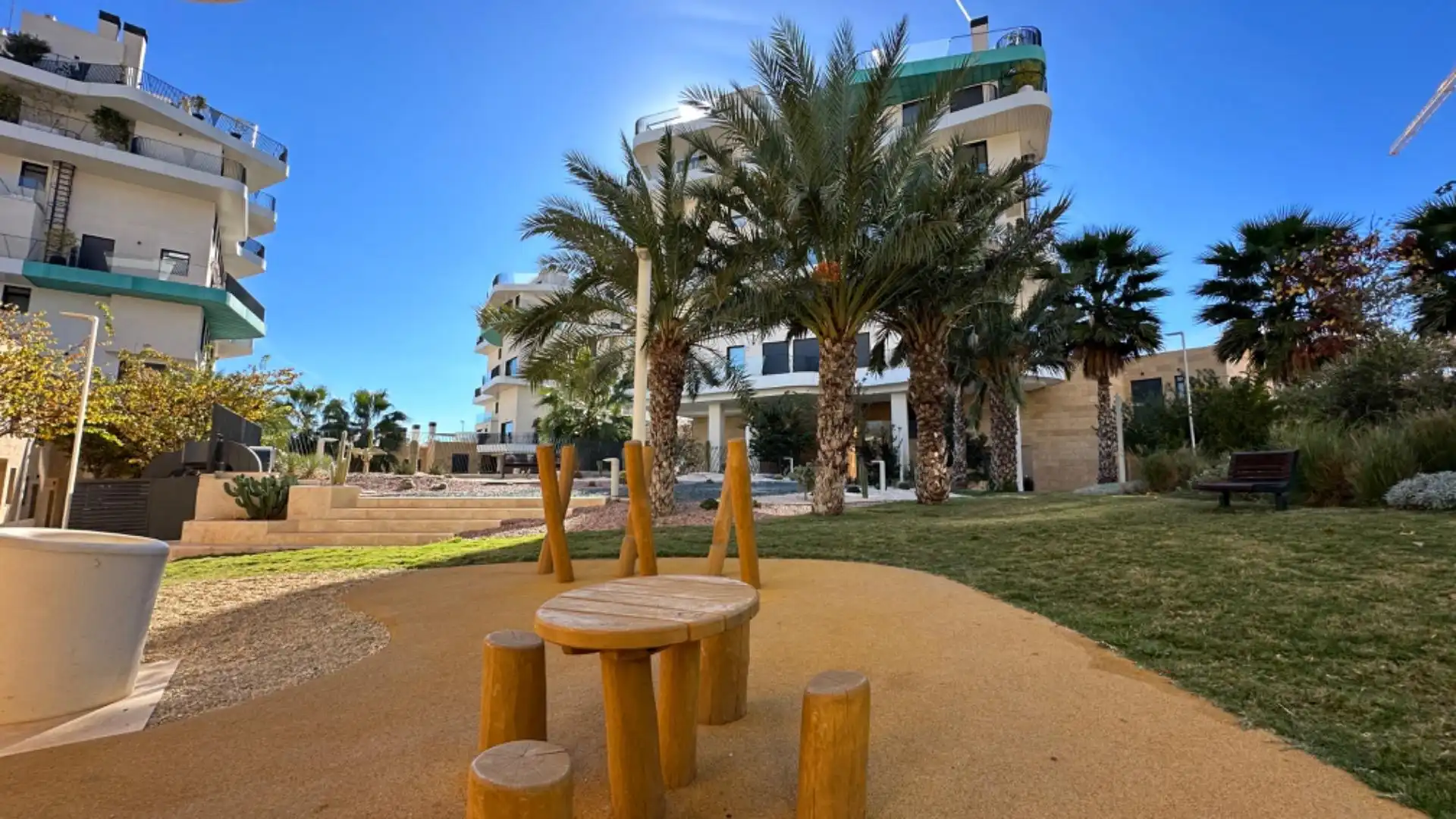 Penthouse with pool for sale in Cl Edeta, imagen 41