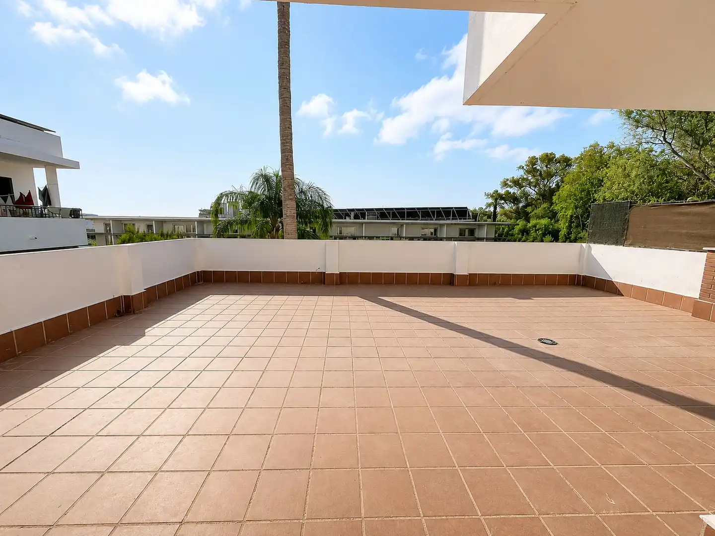 Terrassa de Apartament en venda en Mijas amb Aire condicionat, Calefacció i Jardí privat