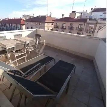 Àtic amb ascensor en venda a Casco Histórico