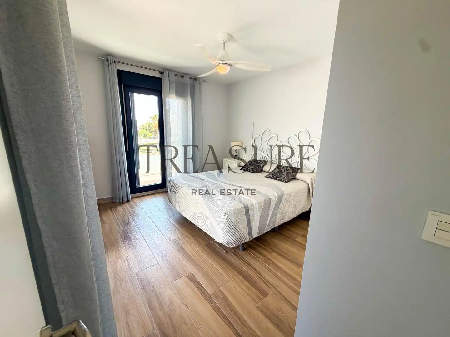 Habitación de Casa o chalet en venta en Pilar de la Horadada con Calefacción, Jardín privado y Terraza