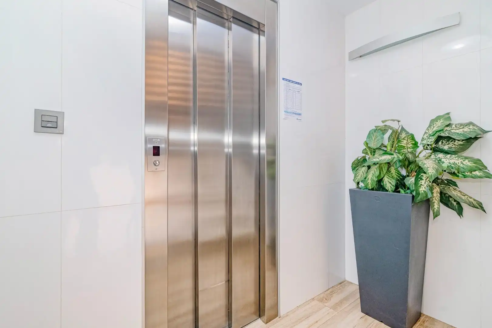 Piso en venta en Granada con Aire acondicionado y Balcón