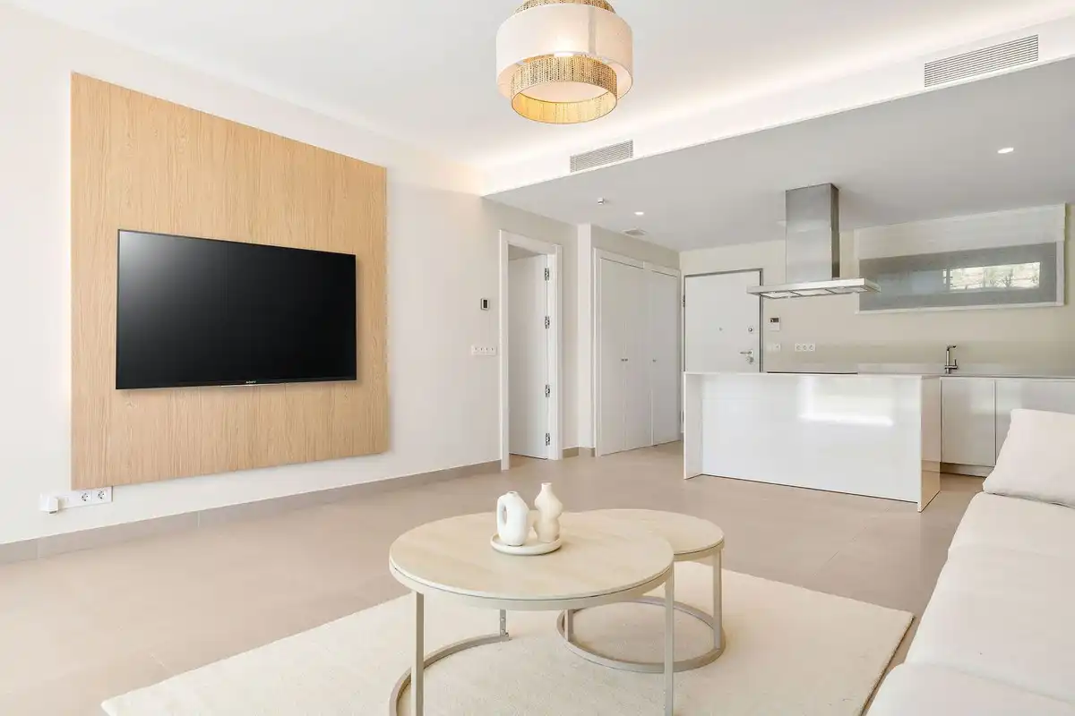 Piso con ascensor en venta en Río Real - Los Monteros, imagen 7