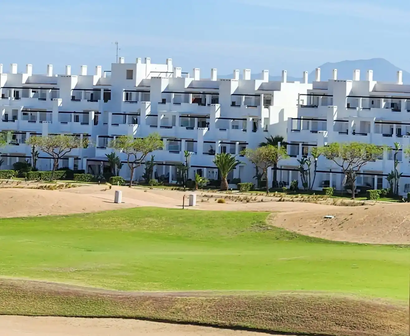 Außenansicht von Wohnungen zur Miete in Torre-Pacheco mit Klimaanlage, Schwimmbad und Balkon