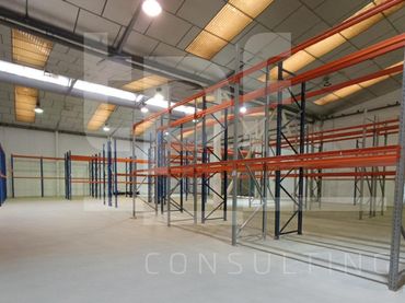 Industrial building for sale in Calle U