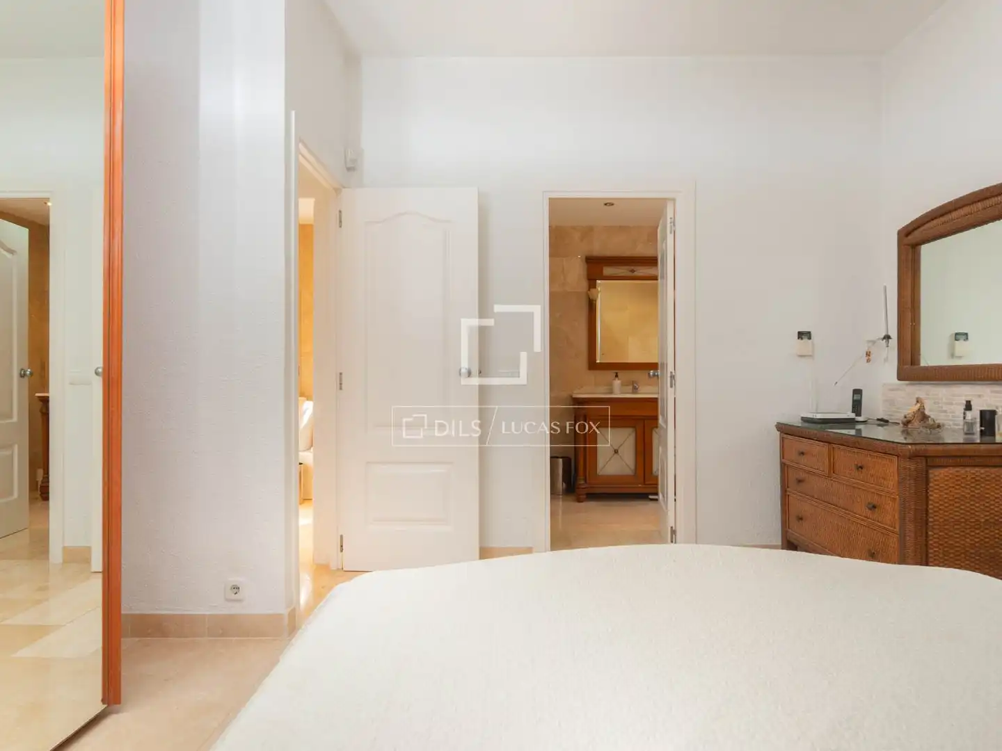 Schlafzimmer von Country house zum Verkauf in Sant Josep de sa Talaia mit Klimaanlage, Privatgarten und Terrasse