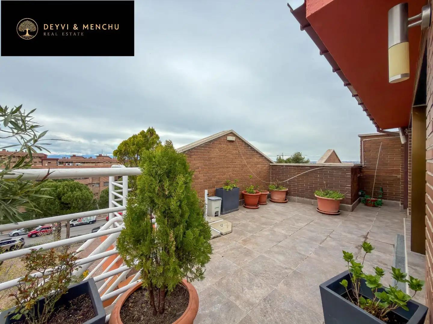 Terraza de Ático de alquiler en Pozuelo de Alarcón con Aire acondicionado, Jardín privado y Parquet