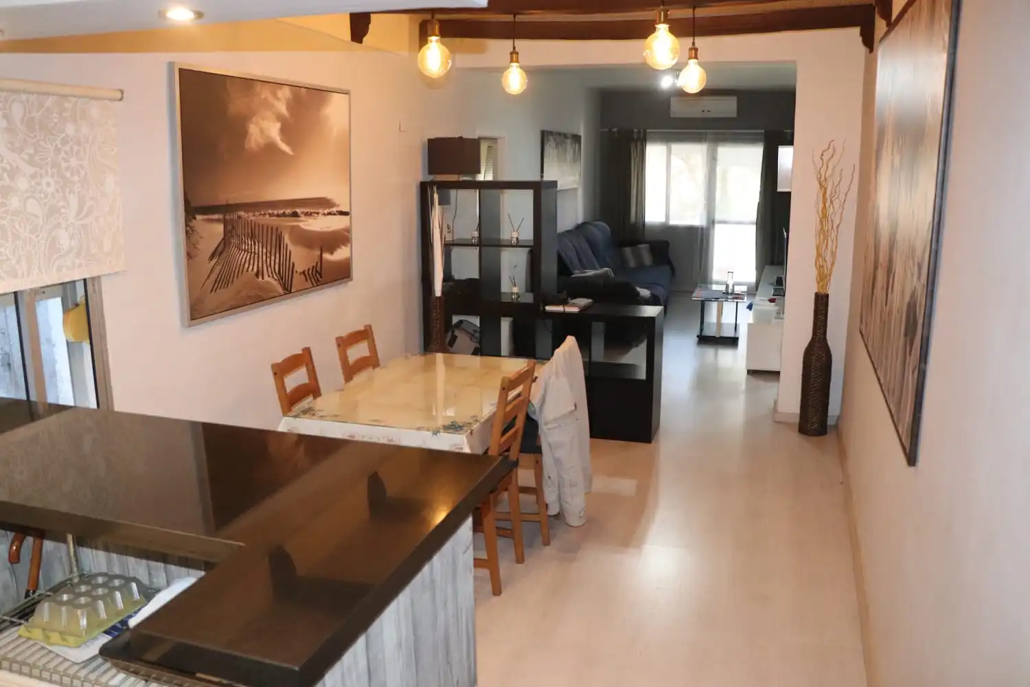 Sala de estar de Piso de alquiler en San Juan de Aznalfarache con Aire acondicionado y Amueblado