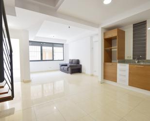 Sala d'estar de Casa adosada en venda en Gilet amb Aire condicionat, Parquet i Terrassa