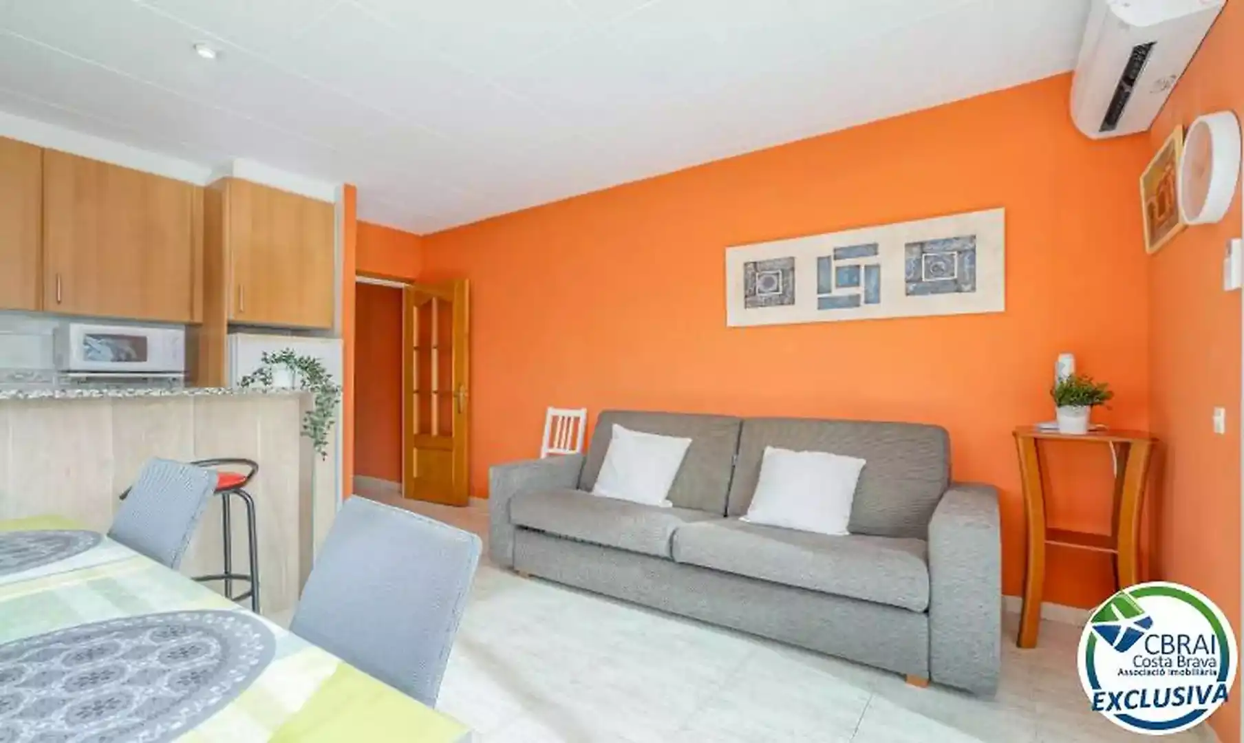 Sala d'estar de Pis en venda en Empuriabrava amb Aire condicionat, Calefacció i Terrassa