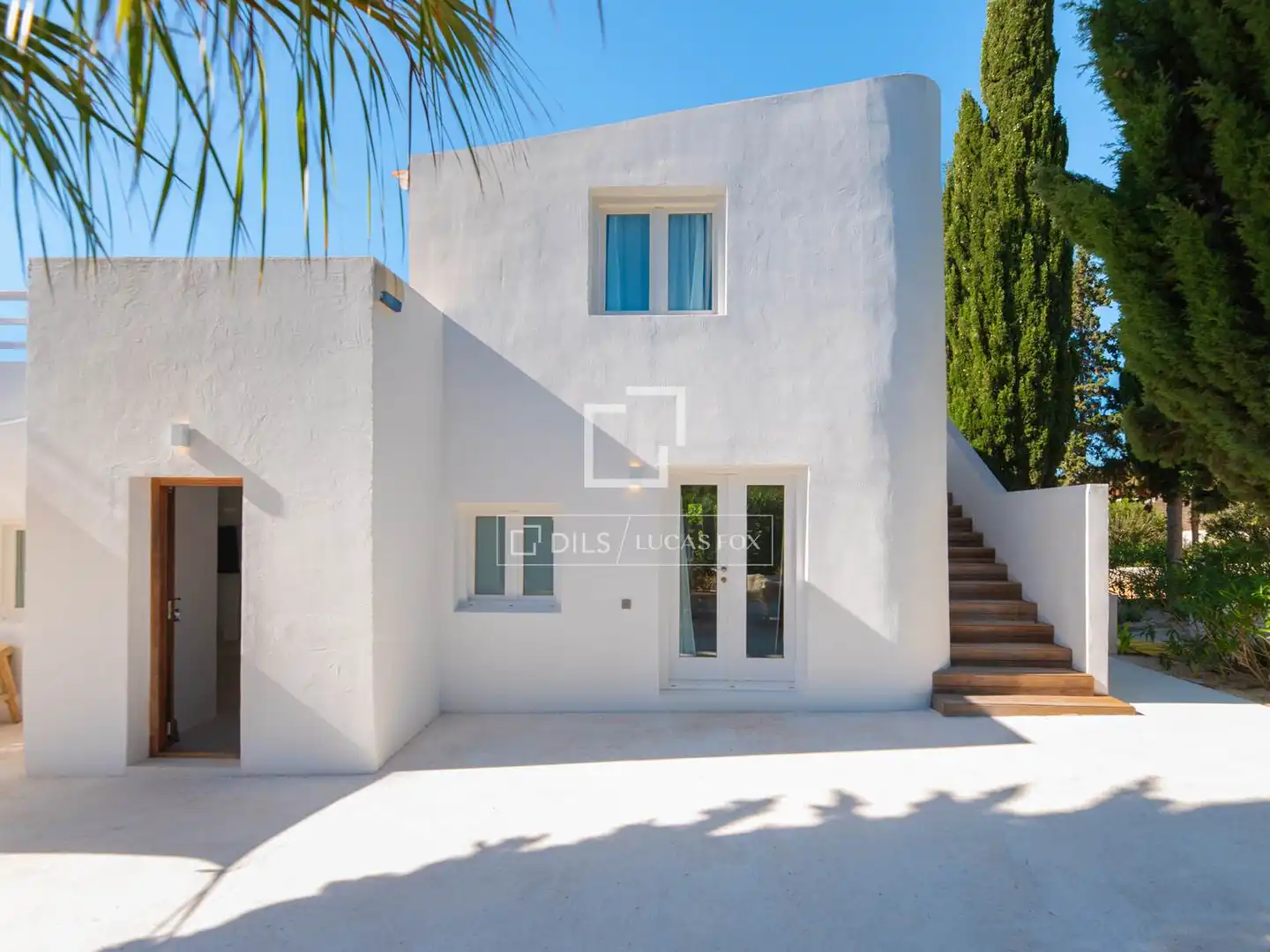 Vista exterior de Casa o chalet en venta en Sant Josep de sa Talaia con Aire acondicionado, Jardín privado y Terraza