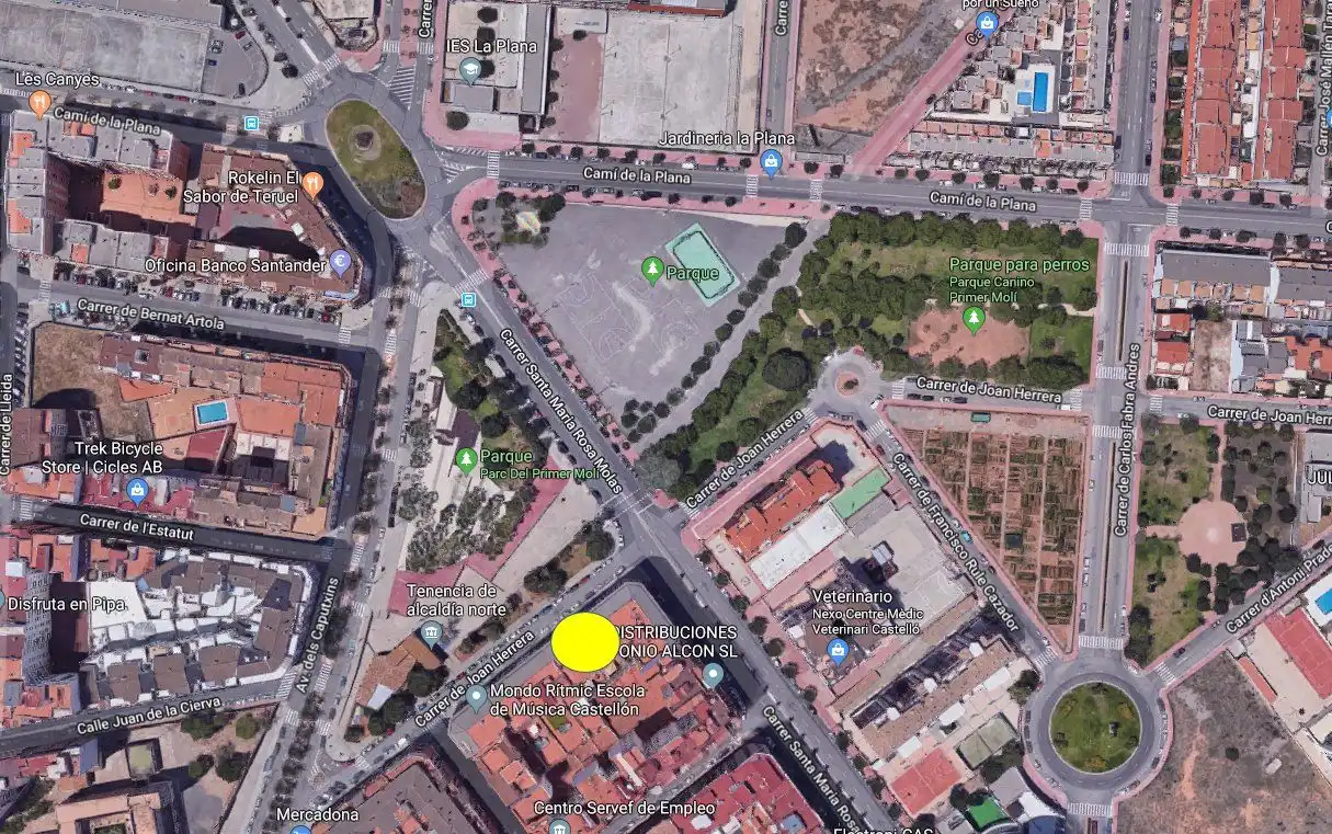 Locale commerciale in vendita a Norte