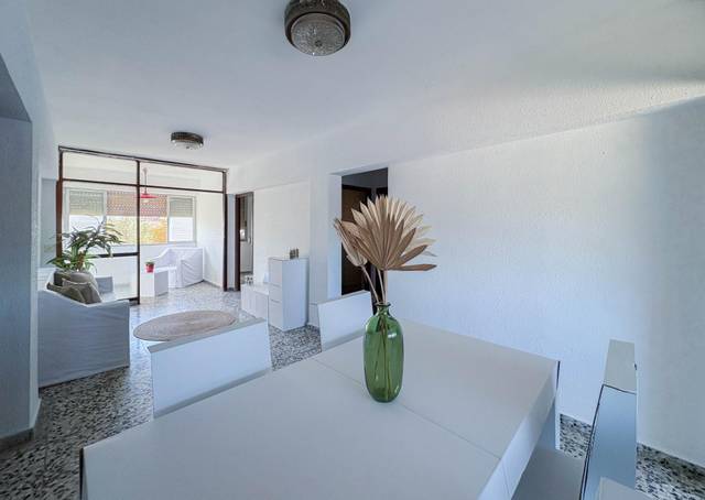 Piso en Venta en Calle CAMPILLO ALTOBUEY en Beteró