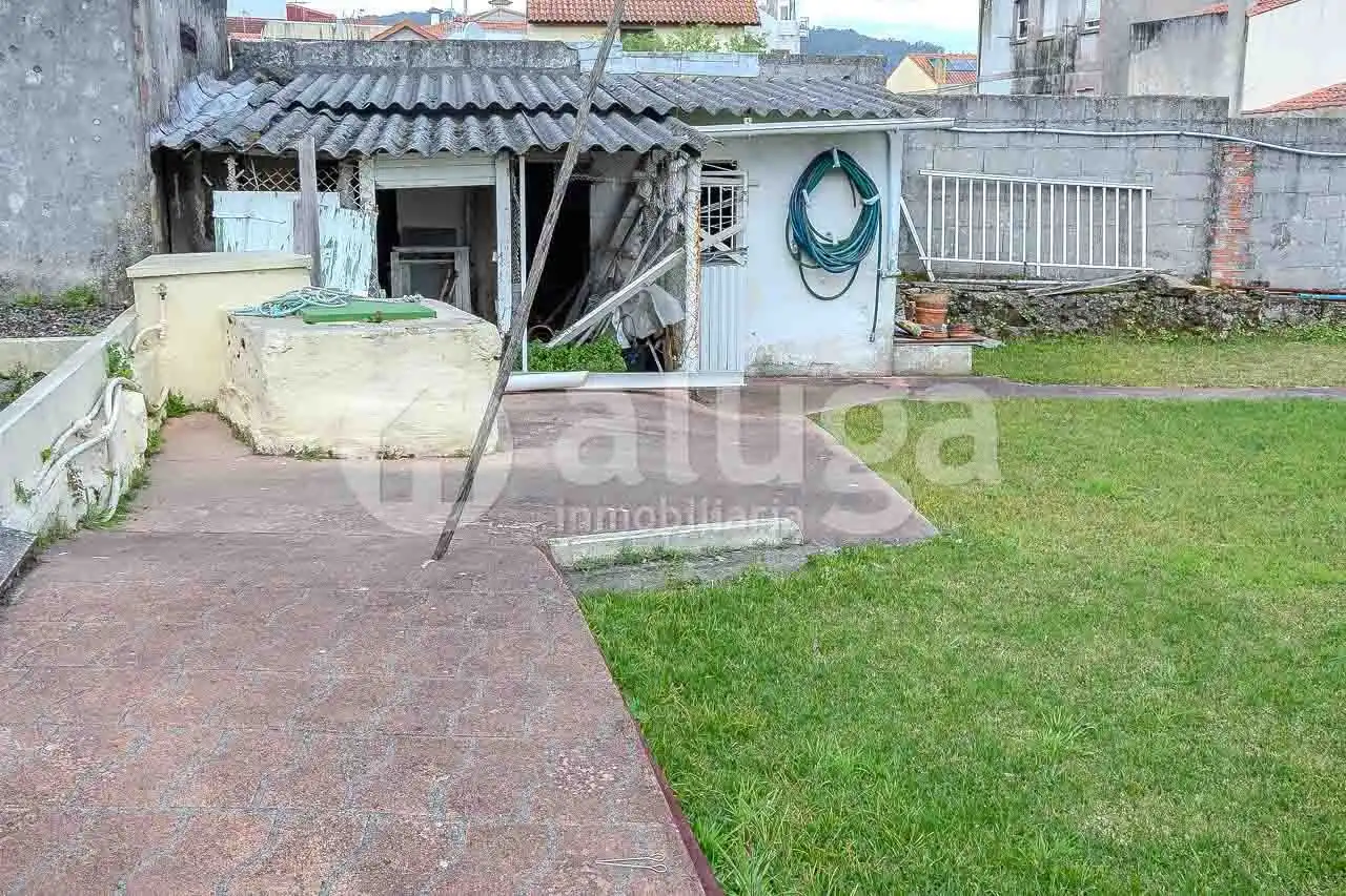 Finca rústica en venda en Cangas  amb Calefacció, Jardí privat i Terrassa