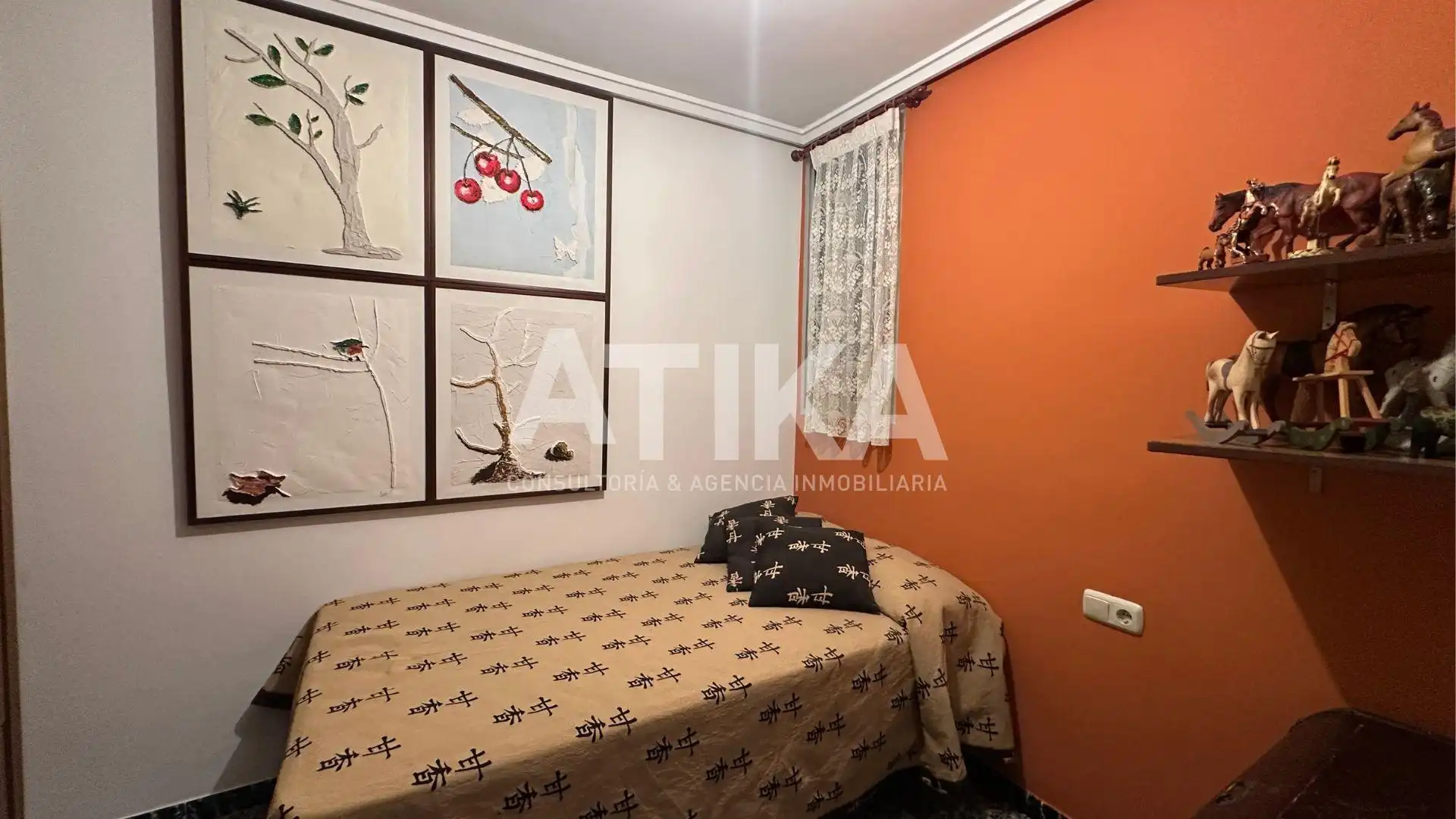 Schlafzimmer von Wohnung zum Verkauf in Ontinyent mit Klimaanlage, Heizung und Terrasse