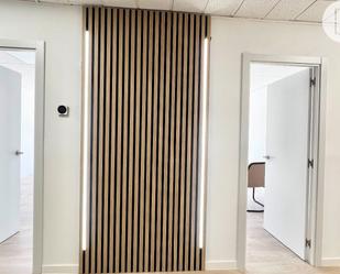 Office to rent in Las Rozas de Madrid  with Air Conditioner