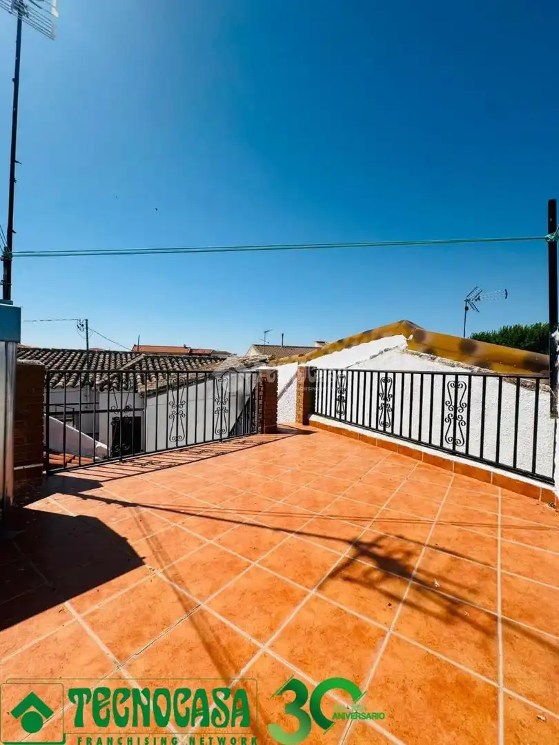 Exterior view of Detached homes for sale in Polán  with Air Conditioner, Heating and Terrace