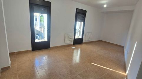Foto 2 de Dúplex en venda a Calle la Fuente, Fuentelencina, Guadalajara