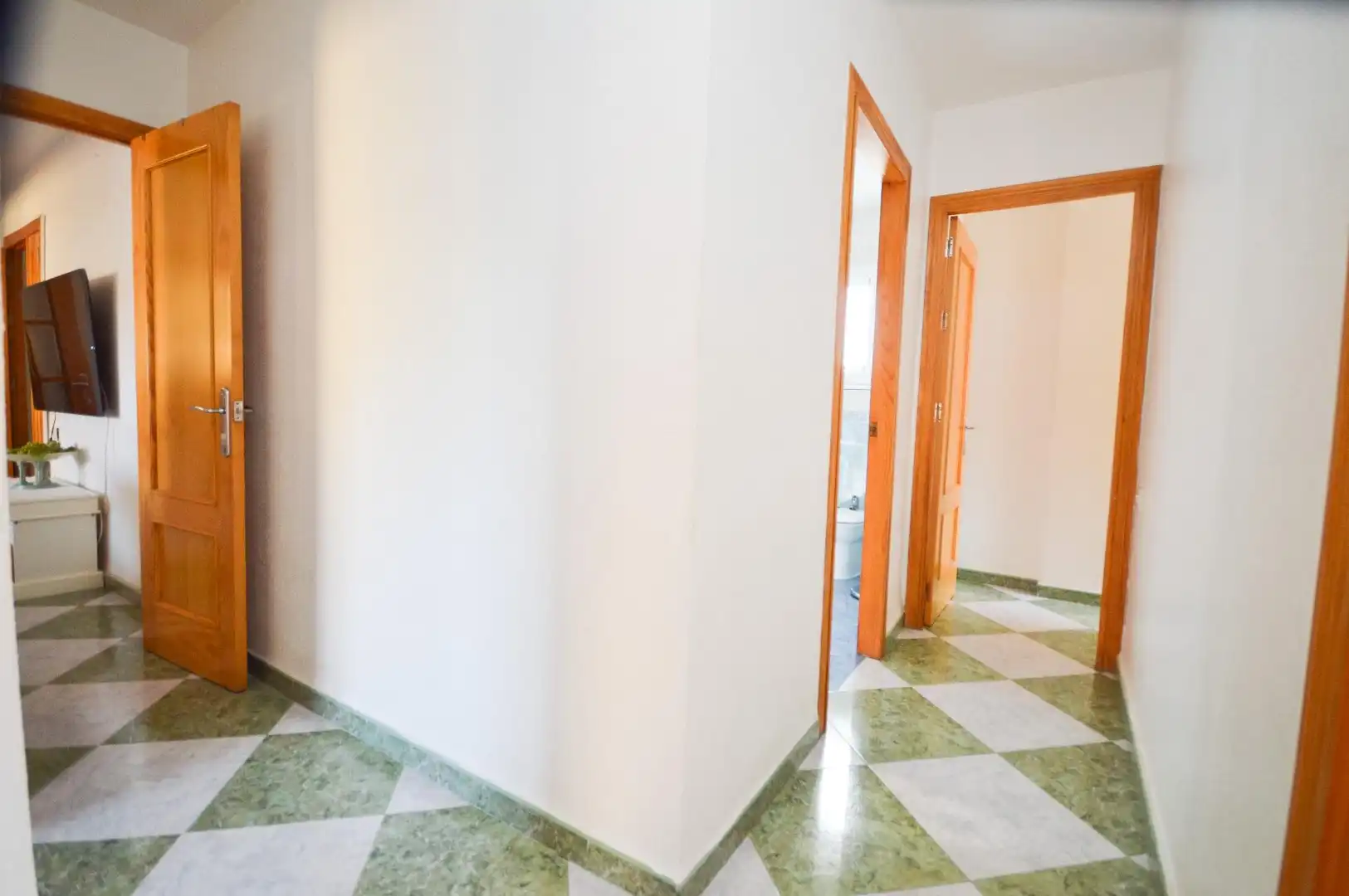 Wohnung zum Verkauf in Benahadux mit Klimaanlage, Heizung und Terrasse
