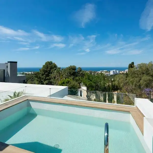 Maison mitoyenne avec piscine à vendre à Río Real - Los Monteros, imagen 3