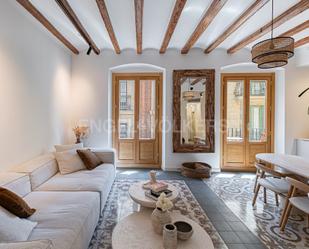 Living room of Apartment to rent in  Barcelona Capital  with Air Conditioner, Heating and Parquet flooring