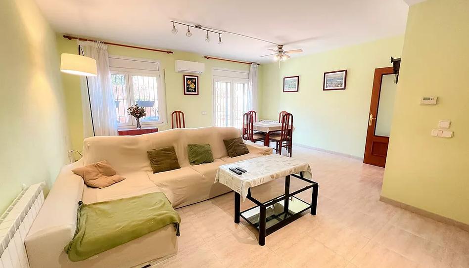 Foto 1 de Apartament en venda a Calle Barcelona, Eixample, Girona