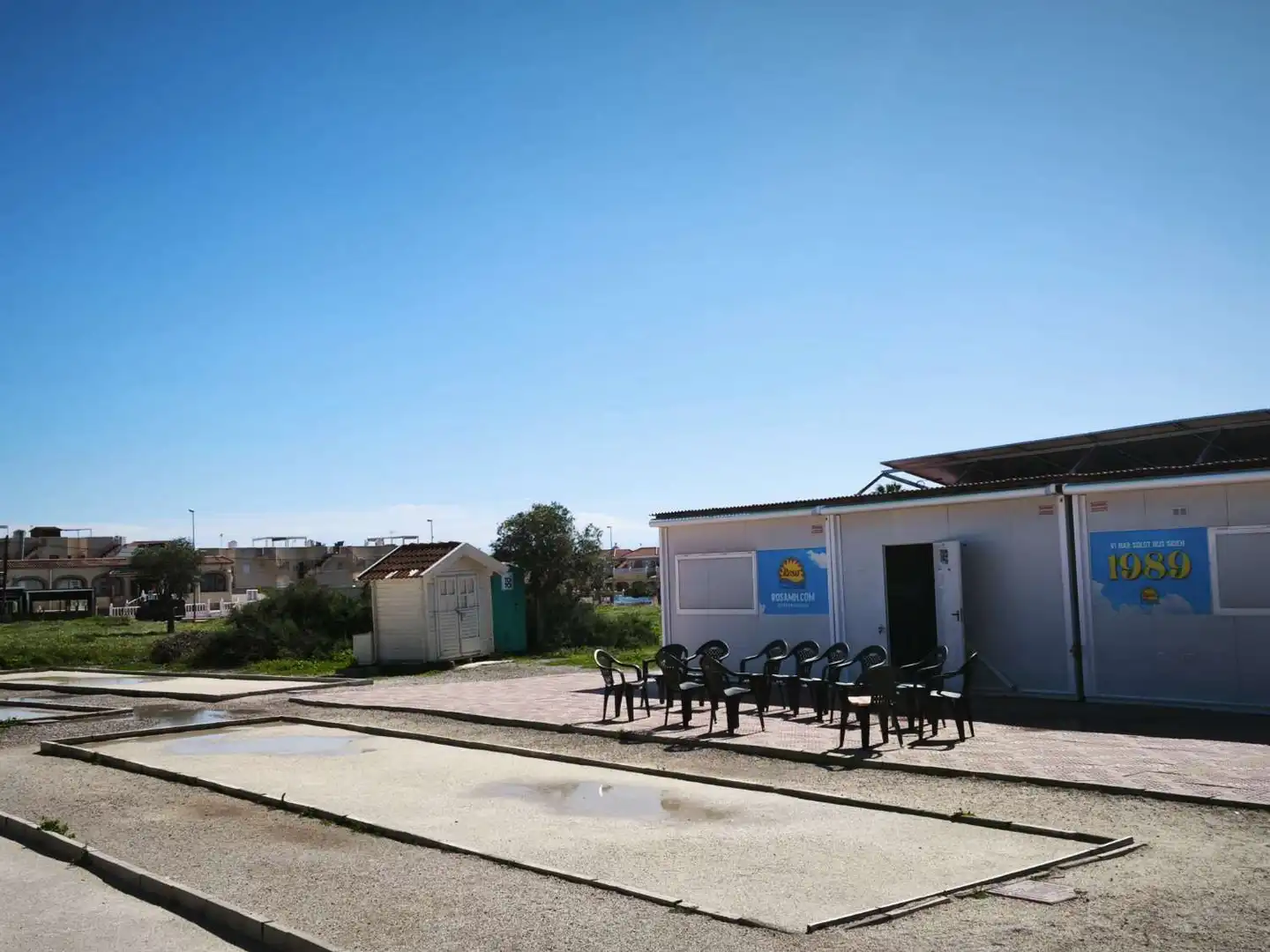 Vista exterior de Garatge en venda en Orihuela