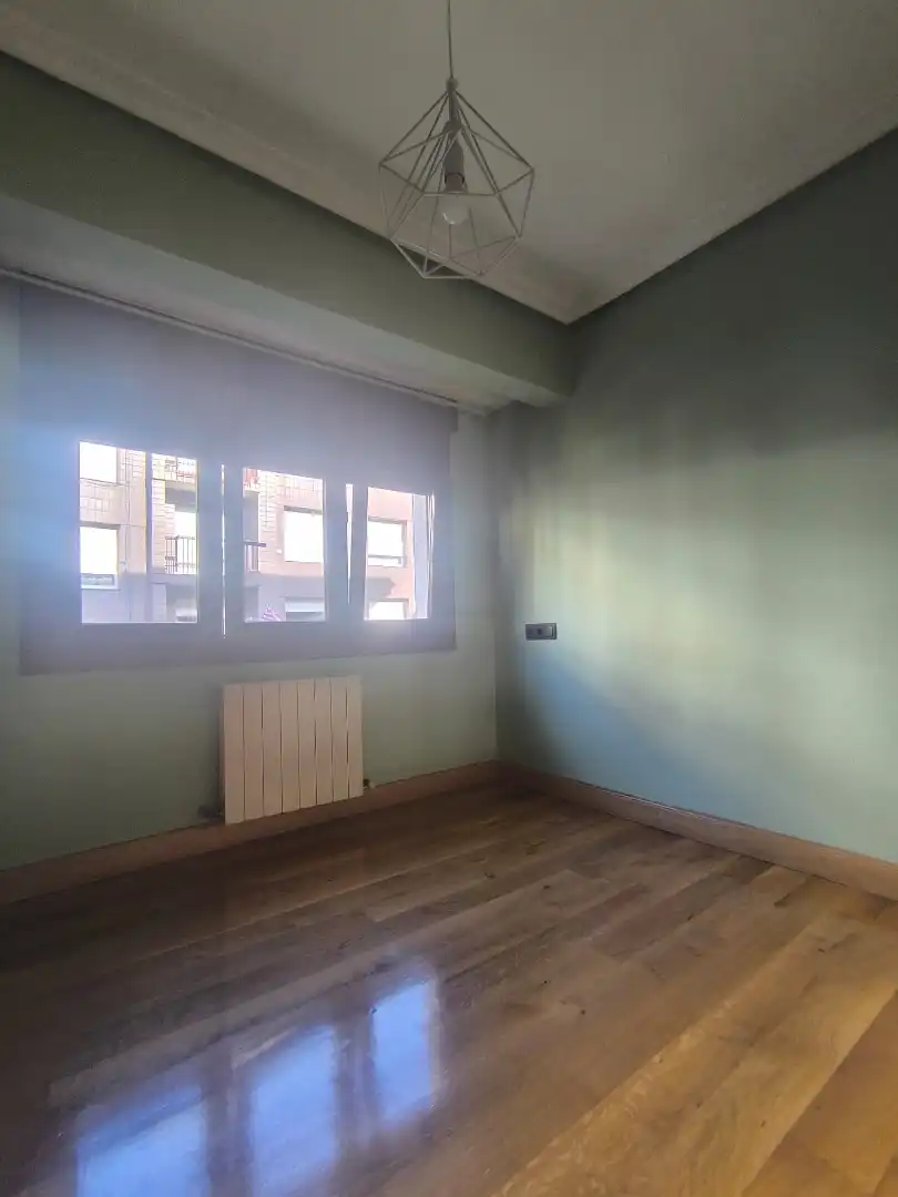 Habitación de Piso en venta en Portugalete con Calefacción, Trastero y Amueblado