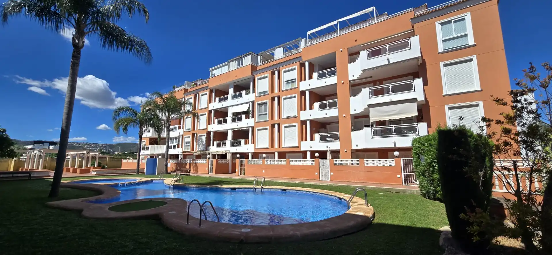 Piscina de Apartamento en venta en Dénia con Aire acondicionado, Calefacción y Terraza