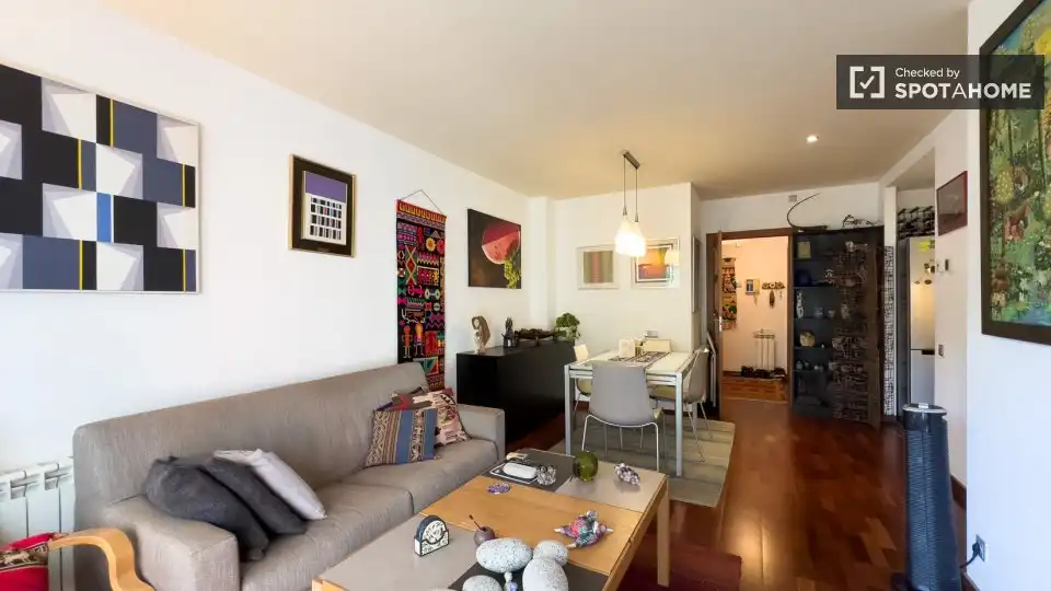Room in Provençals del Poblenou