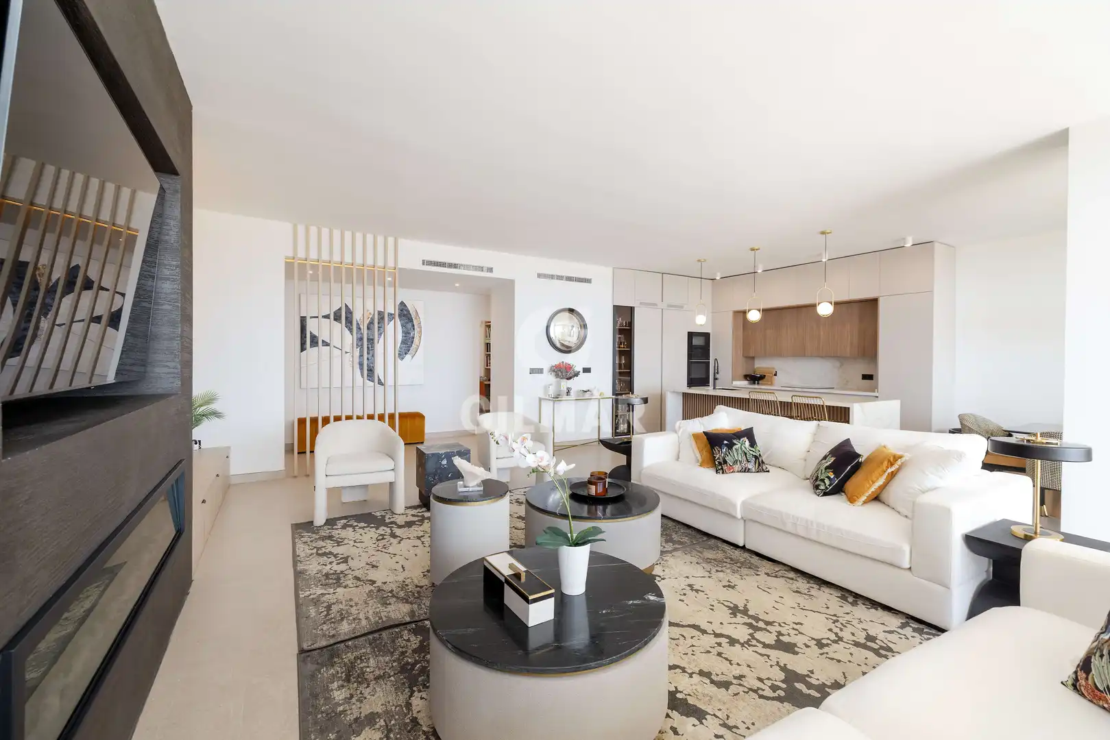 Sala de estar de Dúplex en venta en Benalmádena con Calefacción, Jardín privado y Piscina