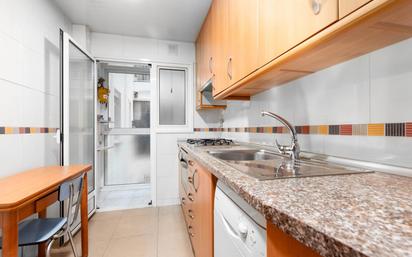 Kitchen of Flat for sale in Santa Perpètua de Mogoda  with Terrace, Balcony and Alarm