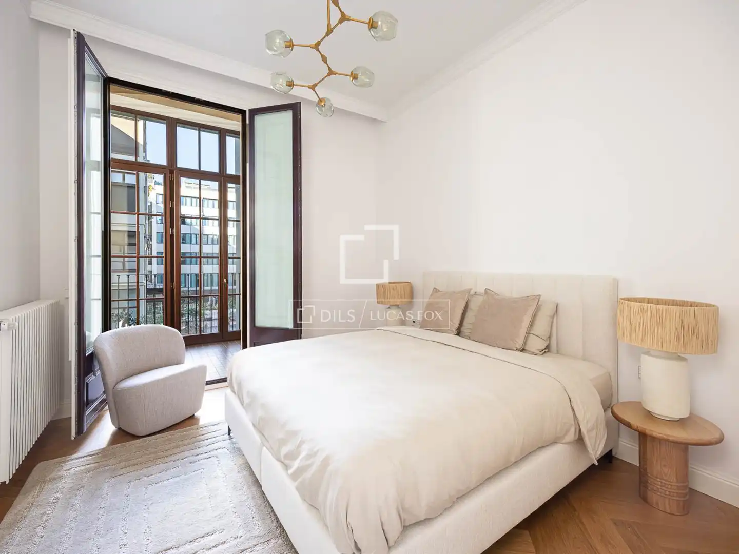 Piso con terraza en alquiler en Eixample, imagen 27