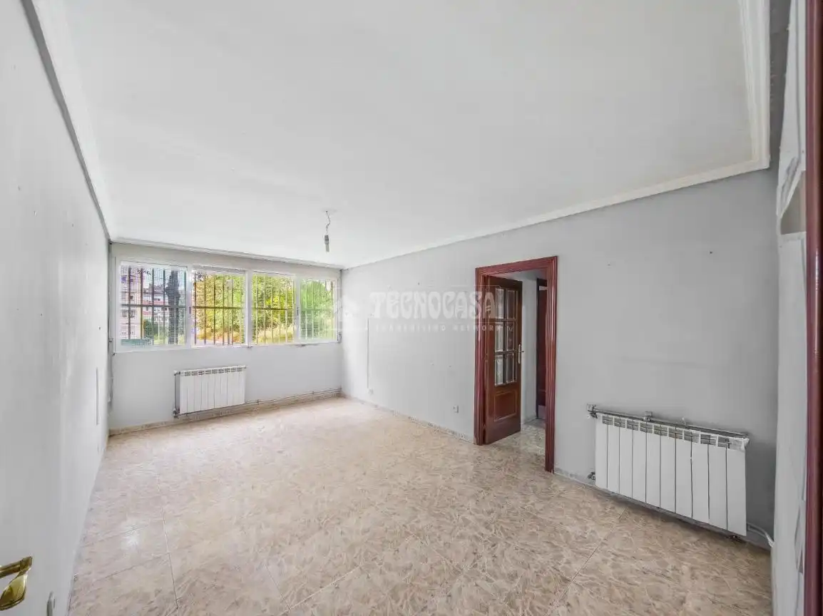 Habitación de Piso en venta en Madrid con Aire acondicionado y Calefacción
