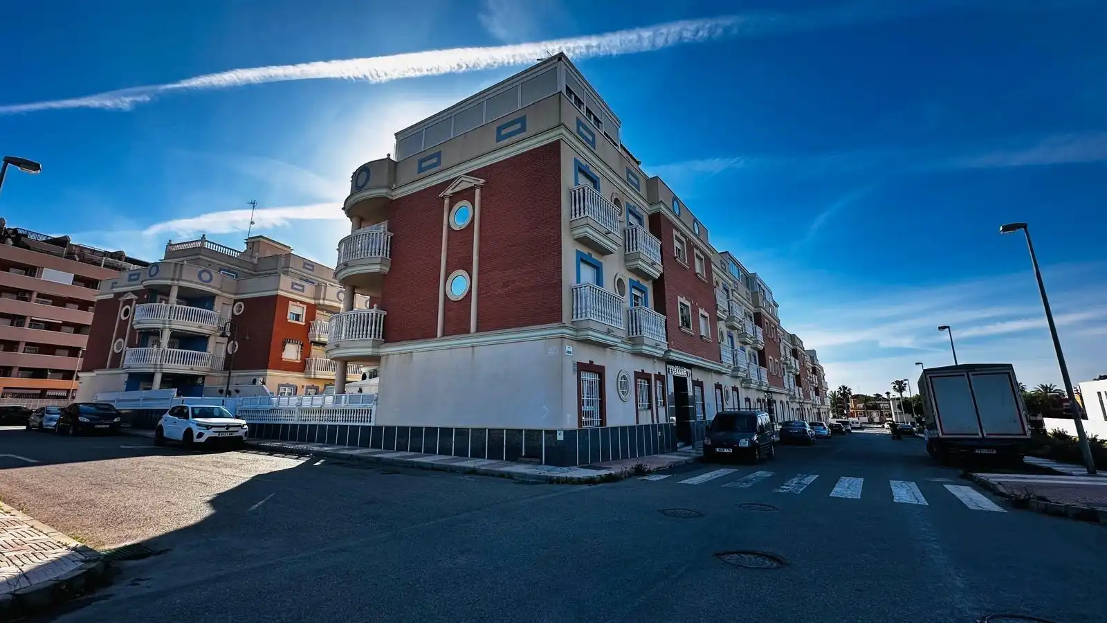 Exterior view of Flat for sale in Roquetas de Mar  with Air Conditioner, Terrace and Furnished