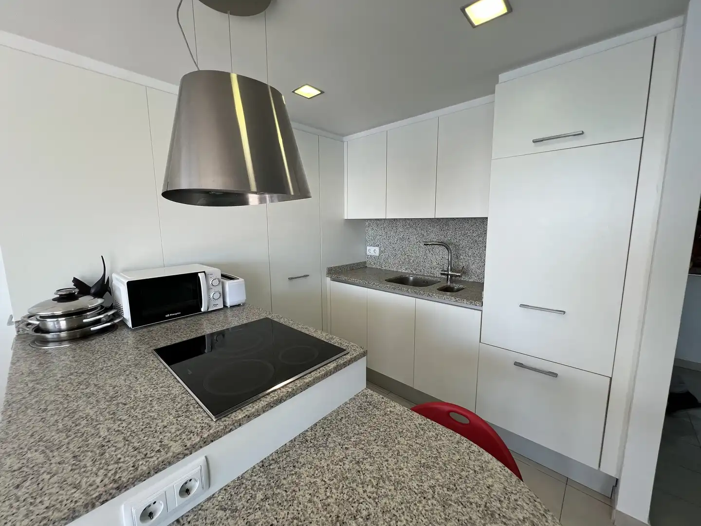 Apartments for rent in Passeig Marítim del President Josep Irla, Puntabrava - Port Salvi