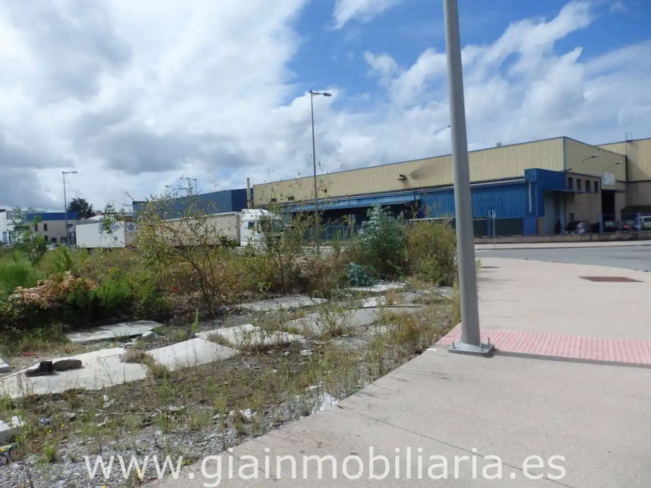 Terreny industrial en venda a Calle Rúa Tambo, imagen 5