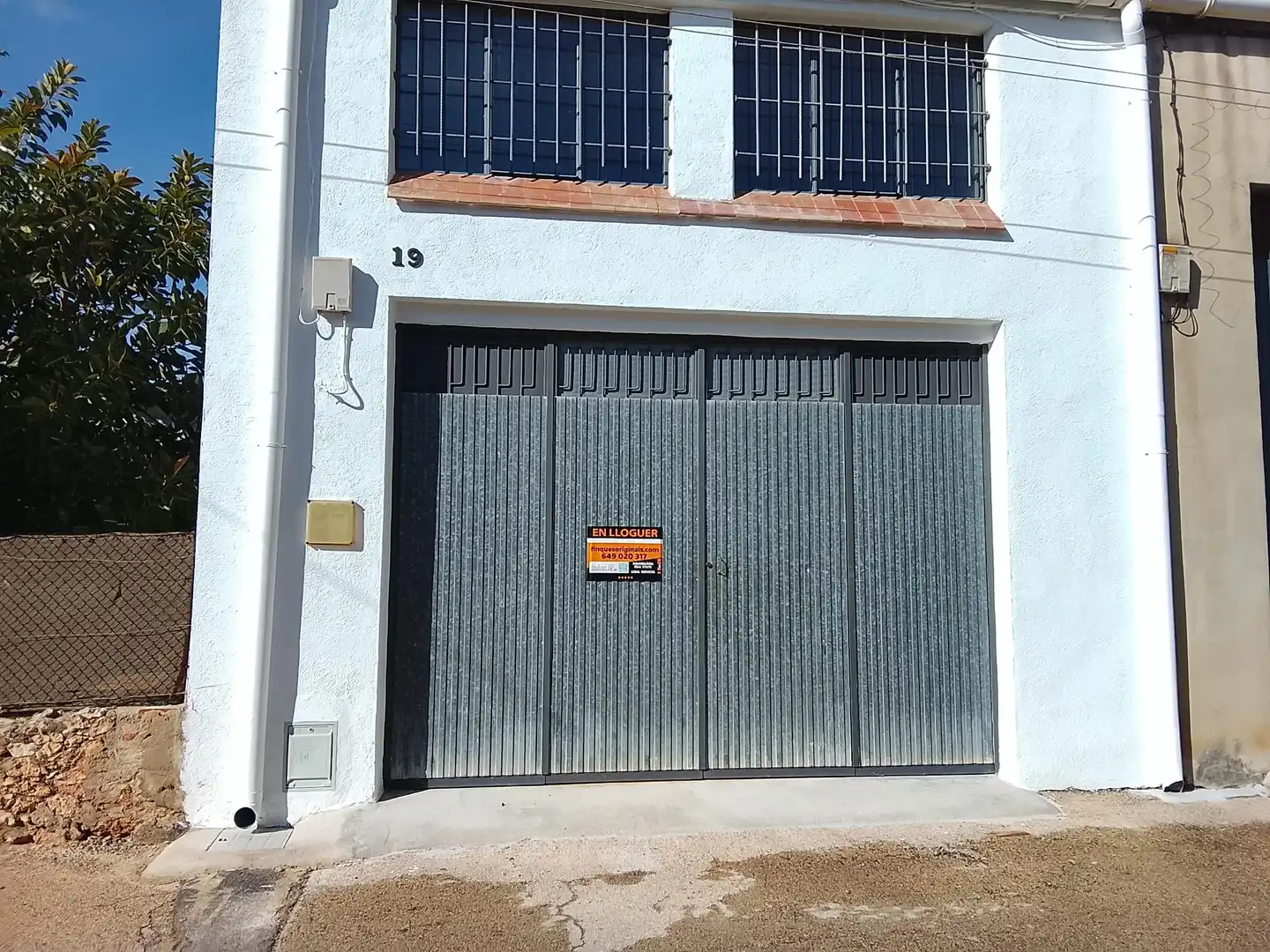 Exterior view of Industrial buildings for rent in L'Ametlla de Mar 