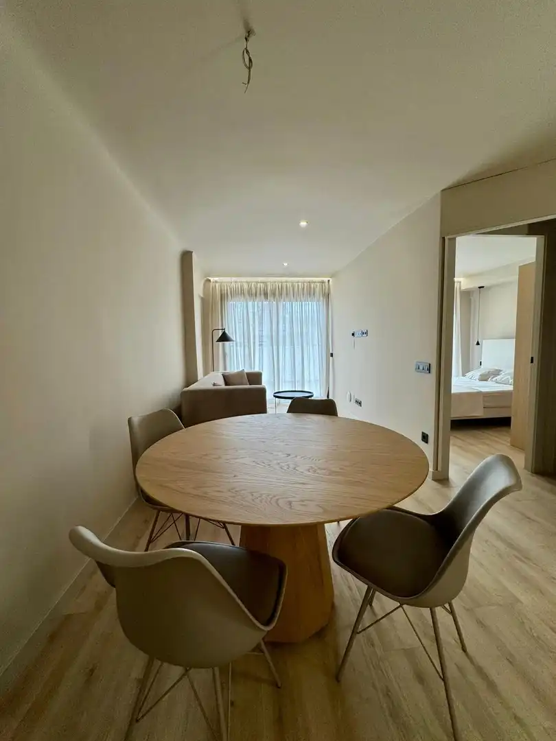 Dining room of Flat for rent in Santa Coloma de Gramenet  with Air Conditioner, Heating and Furnished