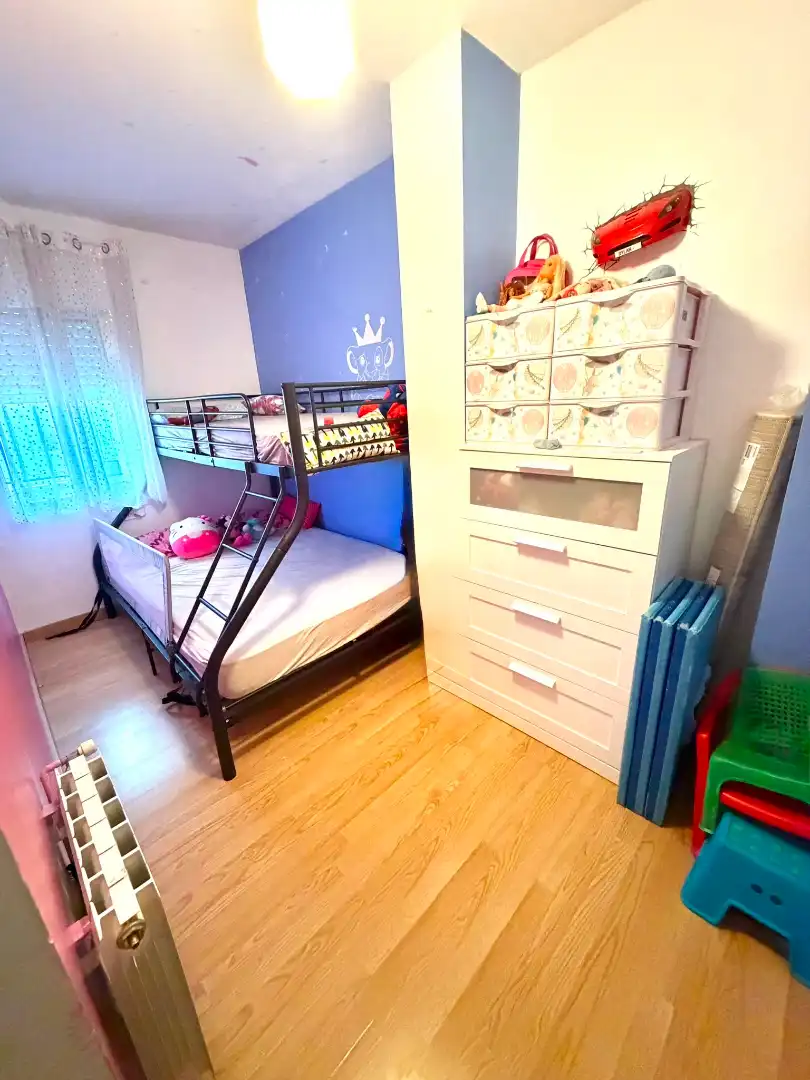 Bedroom of Flat for sale in El Vendrell  with Air Conditioner, Heating and Parquet flooring