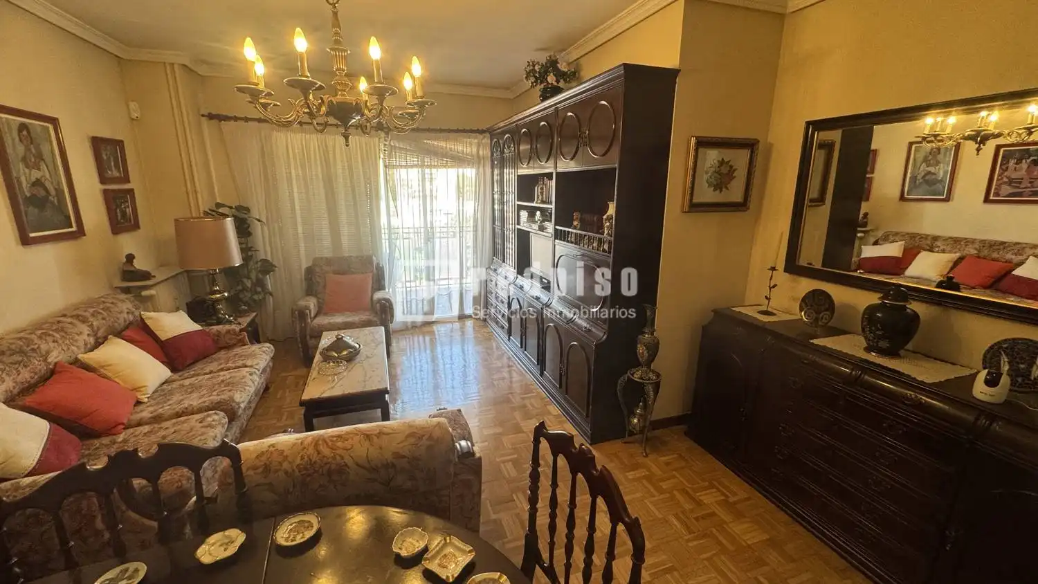 Sala d'estar de Pis en venda en Madrid amb Aire condicionat, Calefacció i Parquet